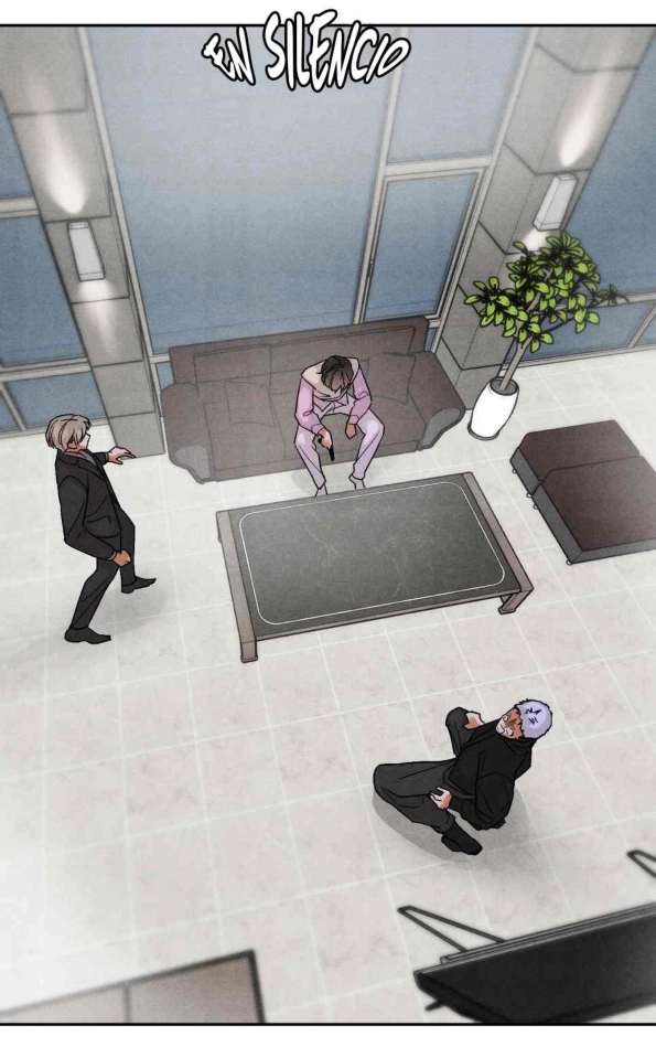 4 Reencarné en el Gran  Ganso Dorado del alfa dominante