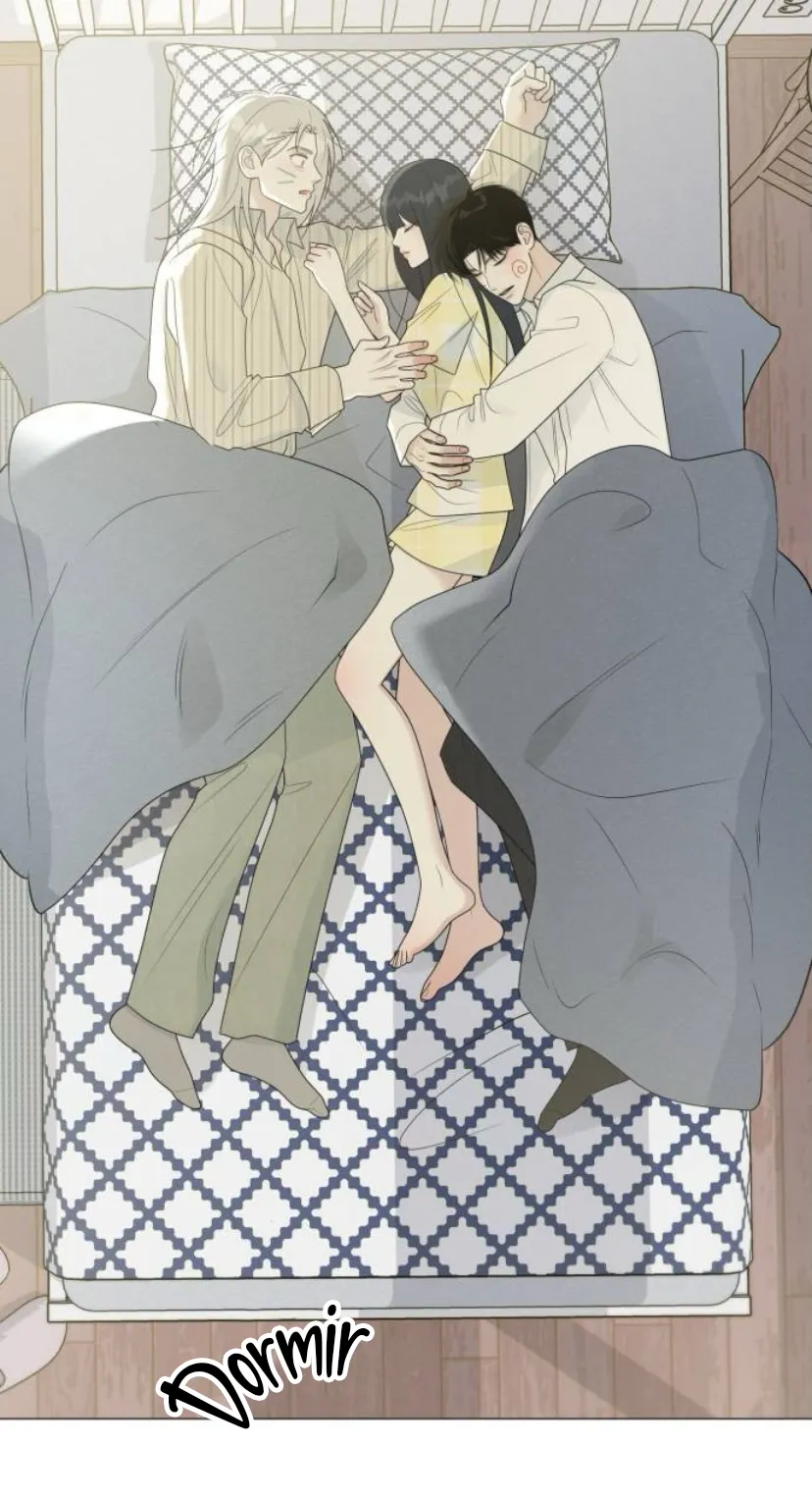 8 El hashtag es: El primer amor.