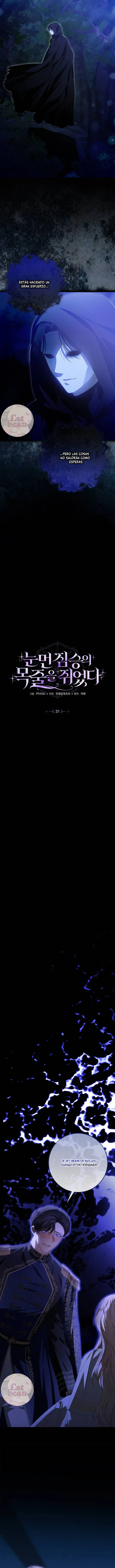 6 Sosteniendo la correa de la bestia ciega